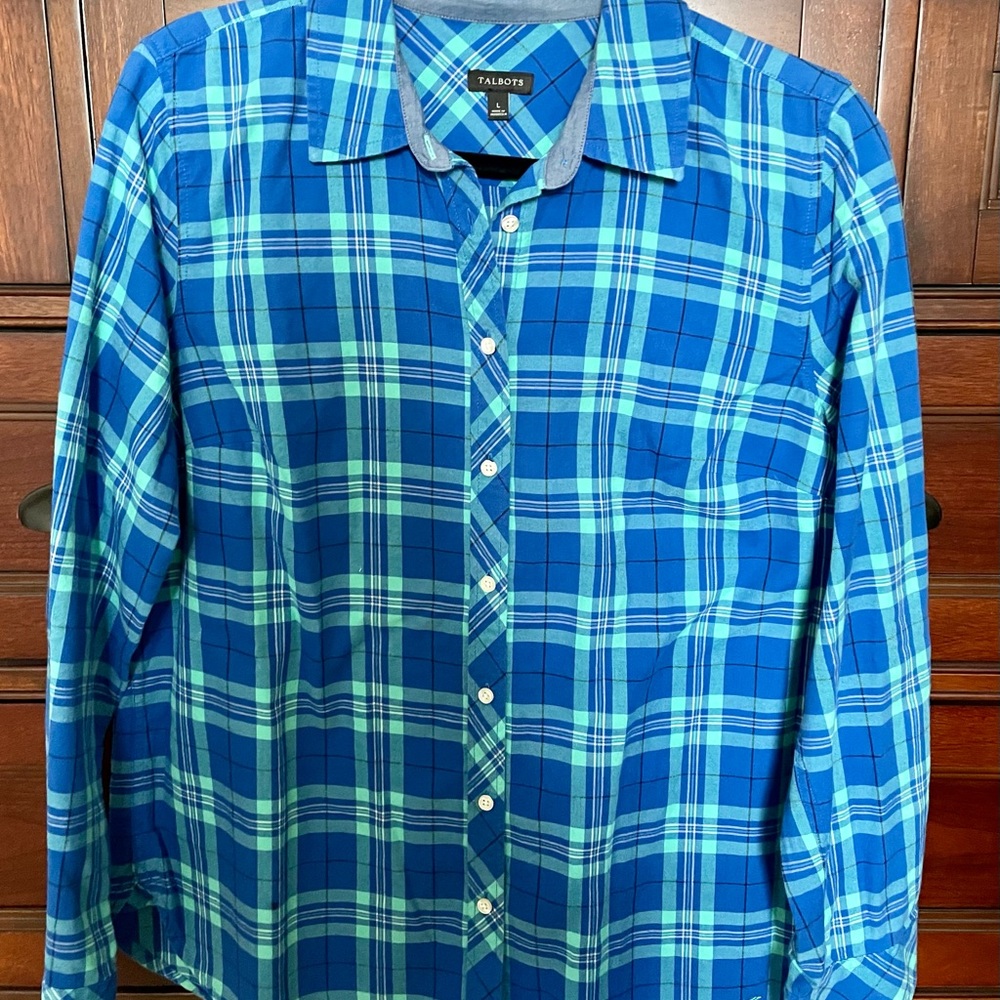 Long sleeves in great condition-bright colors